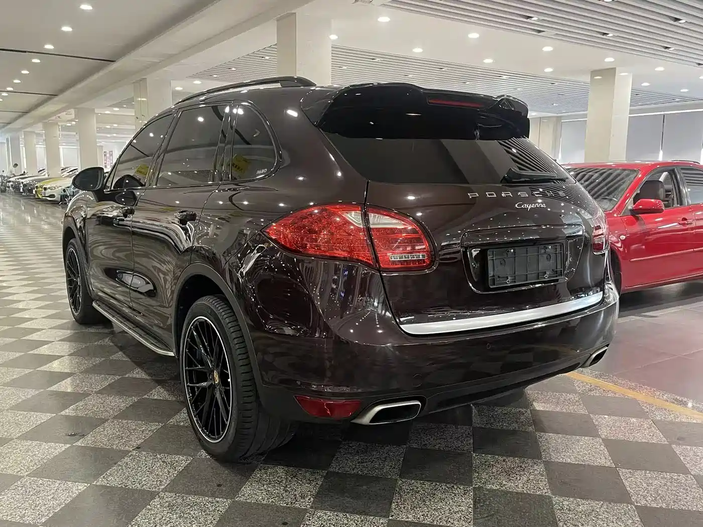Porsche Cayenne 2011 Cayenne 3.0T фото 5