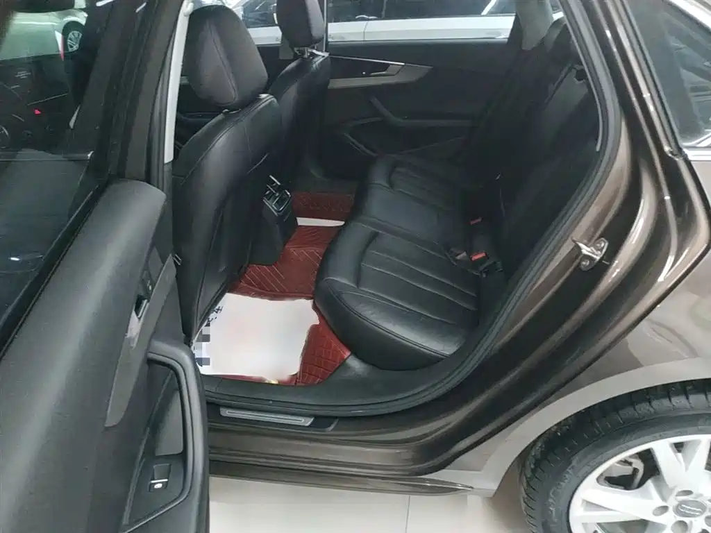 Audi A4L 2018 30th Anniversary 40 TFSI Progressive фото 15