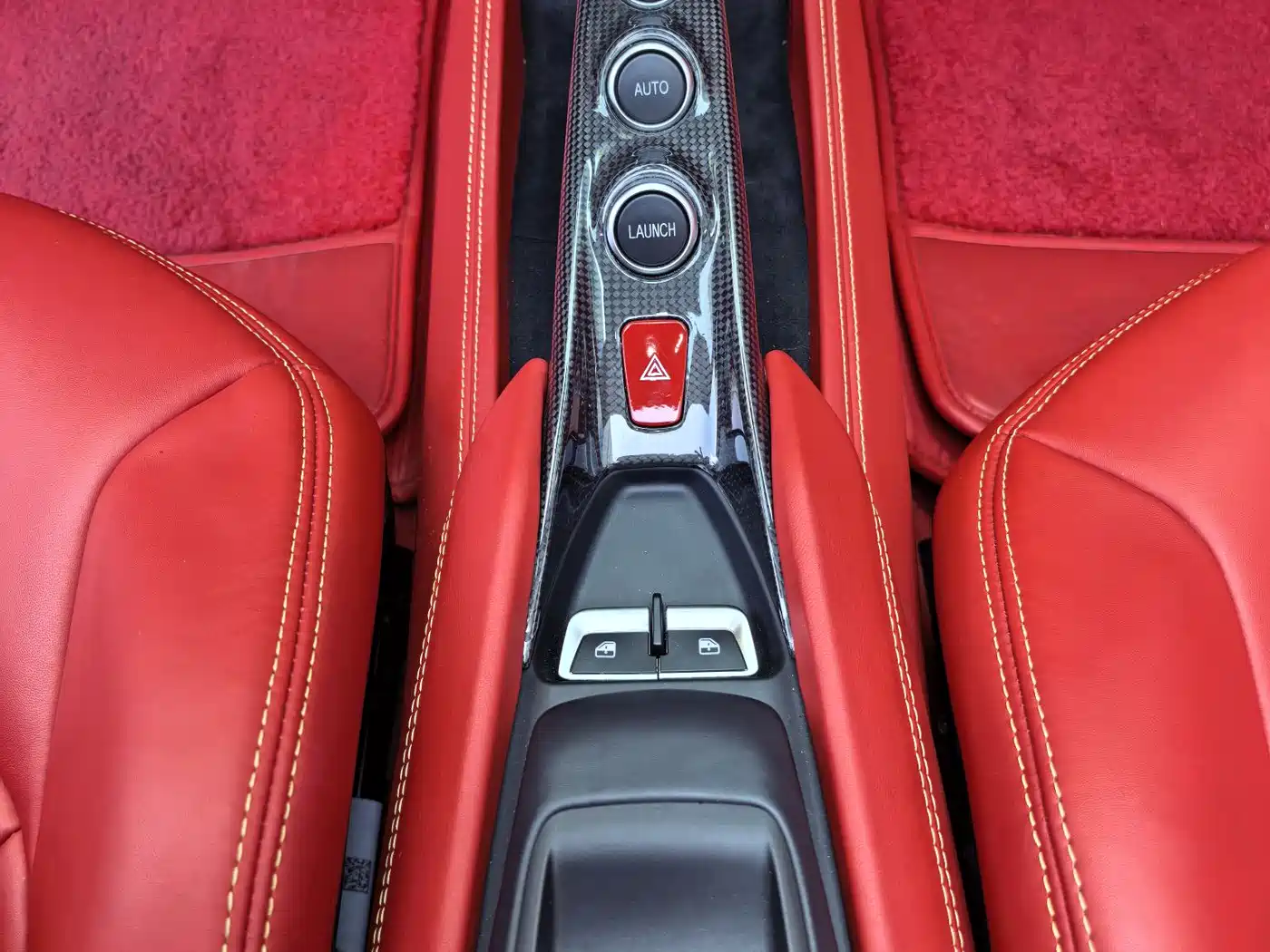 Ferrari F8 2021 2020 Spider 3.9T V8