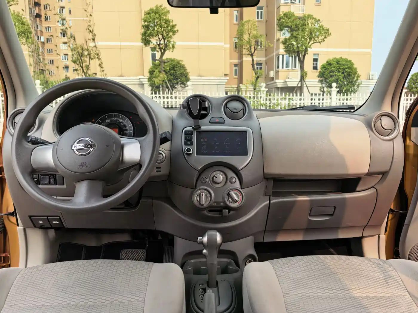 Nissan March 2016 2015 1.5L Auto Smart Edition