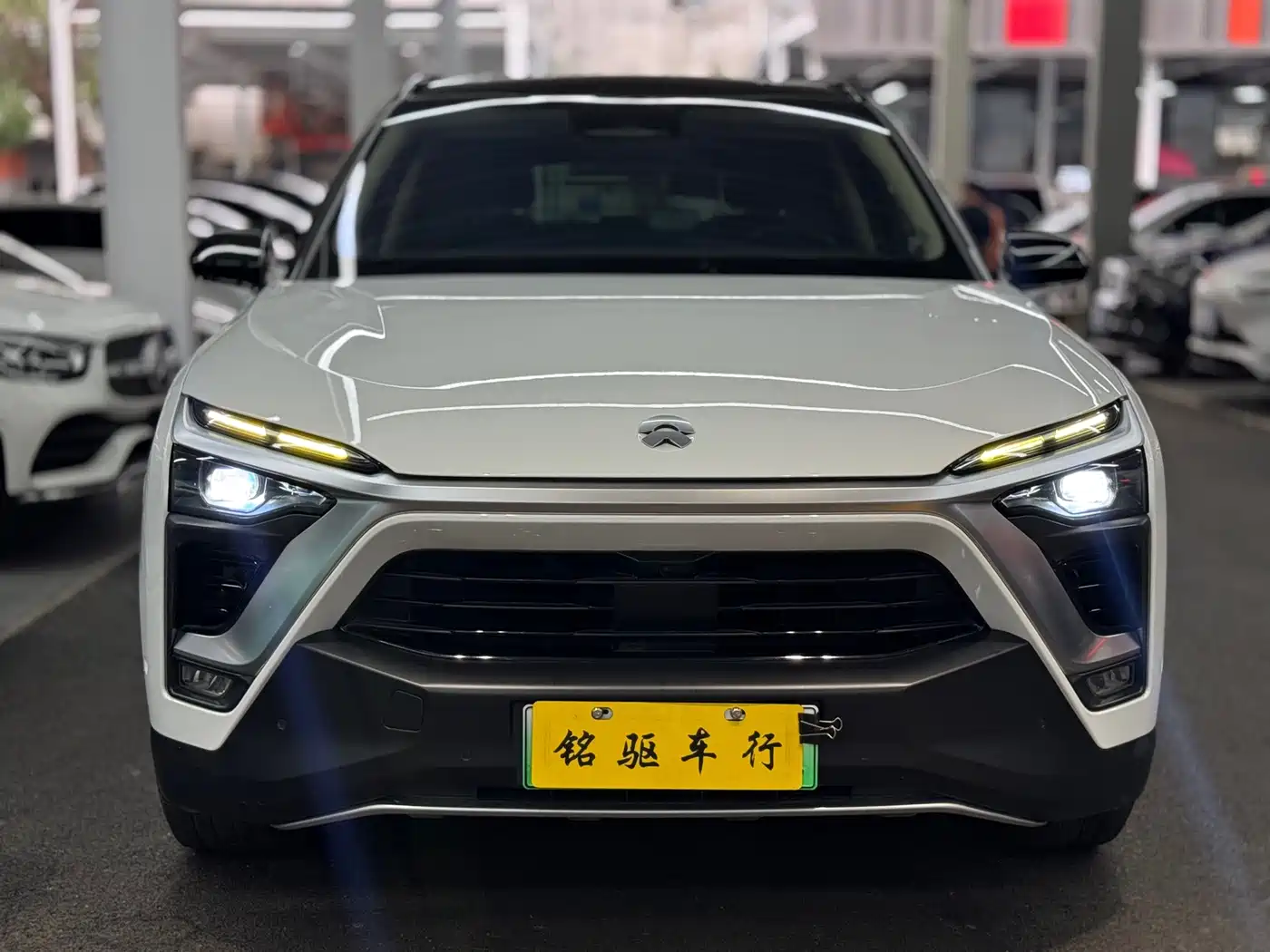 NIO ES8 2019 2018 355KM Base Model 7-Seater Version