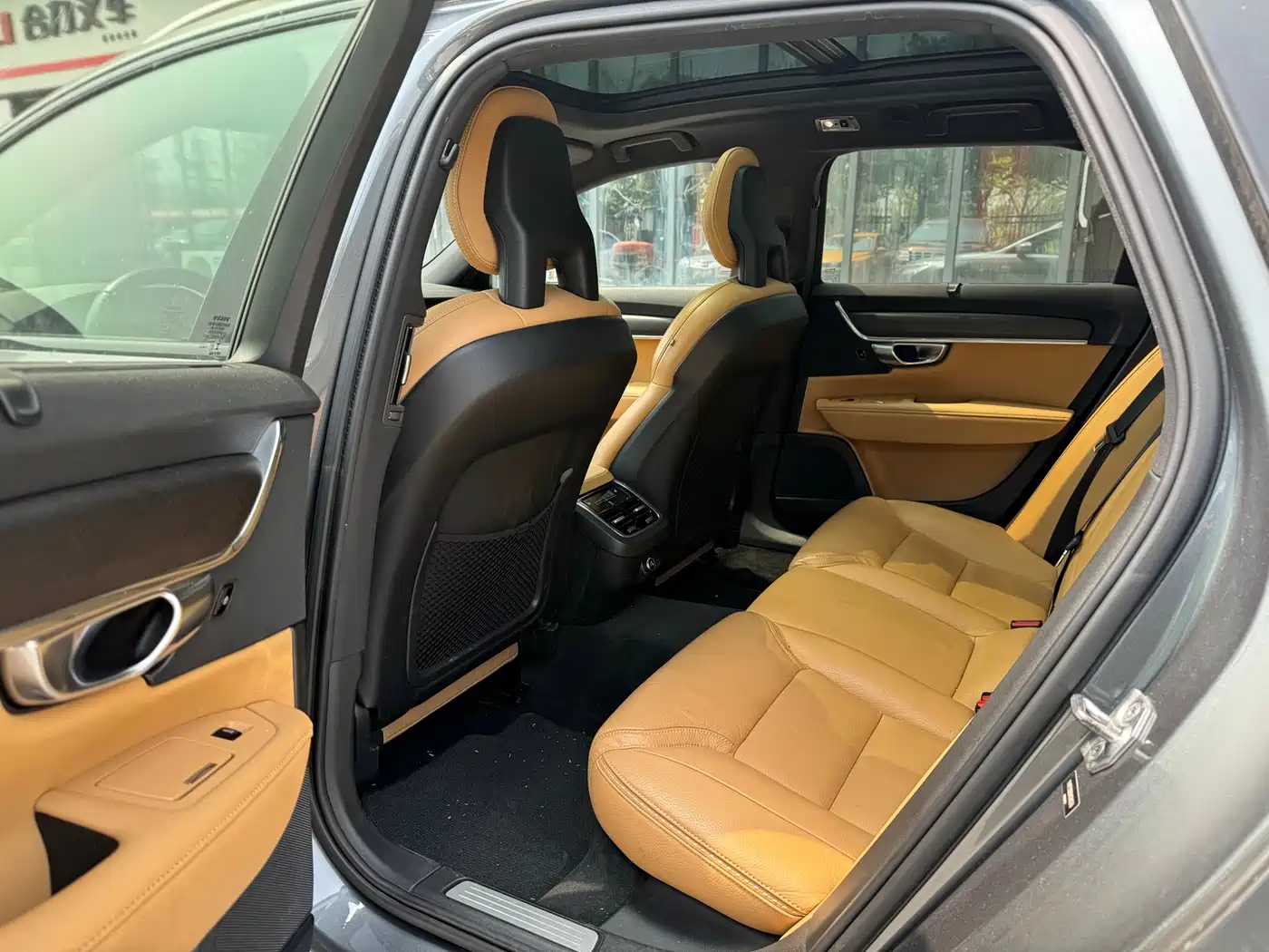 Volvo V90 2017 Cross Country T5 AWD Smart Edition фото 9
