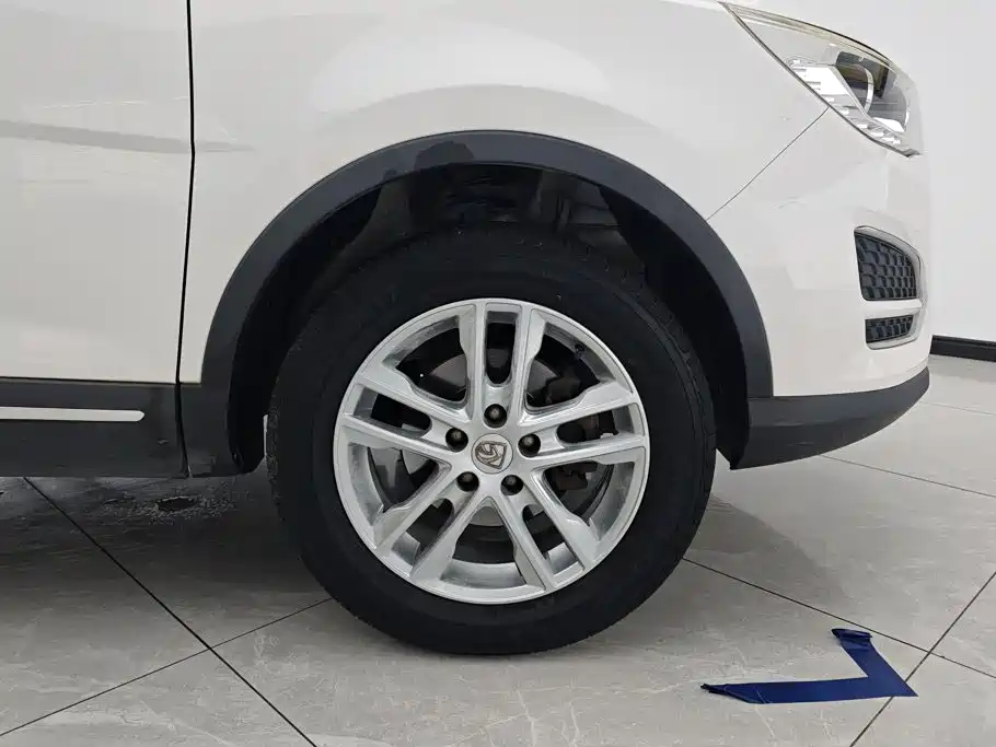 Baojun 560 2017 2016 1.8L Manual Value