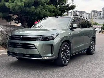 AITO M7