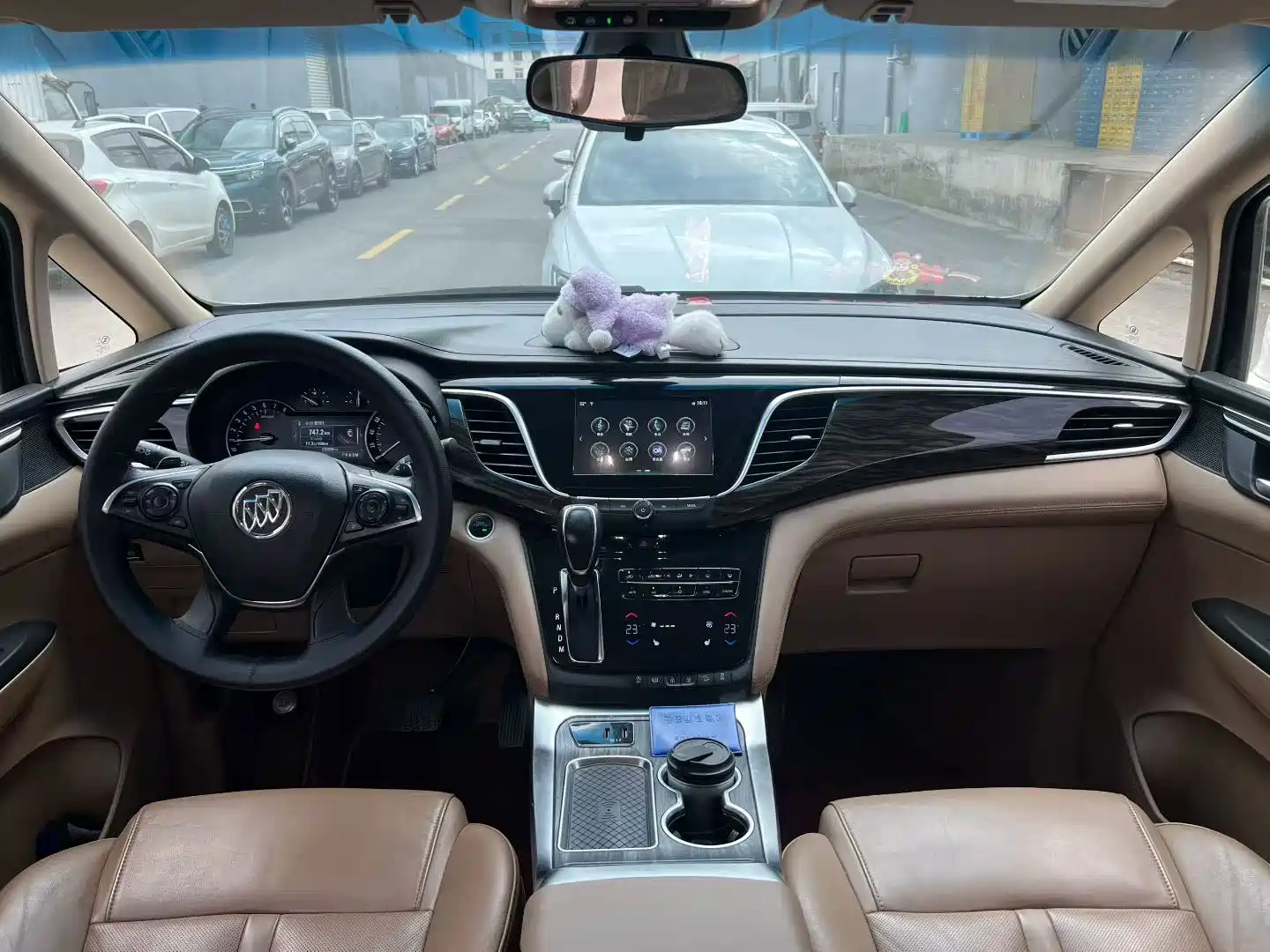 Фото 9 - Buick GL8