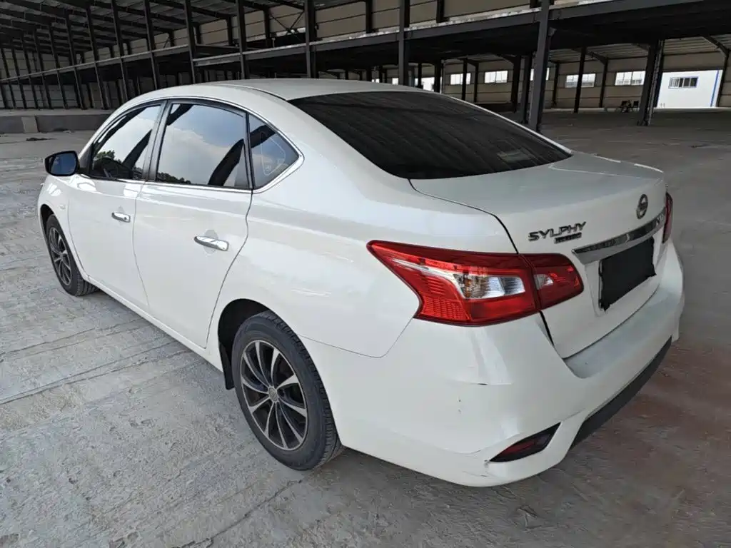 Photo 23 - Nissan Sylphy