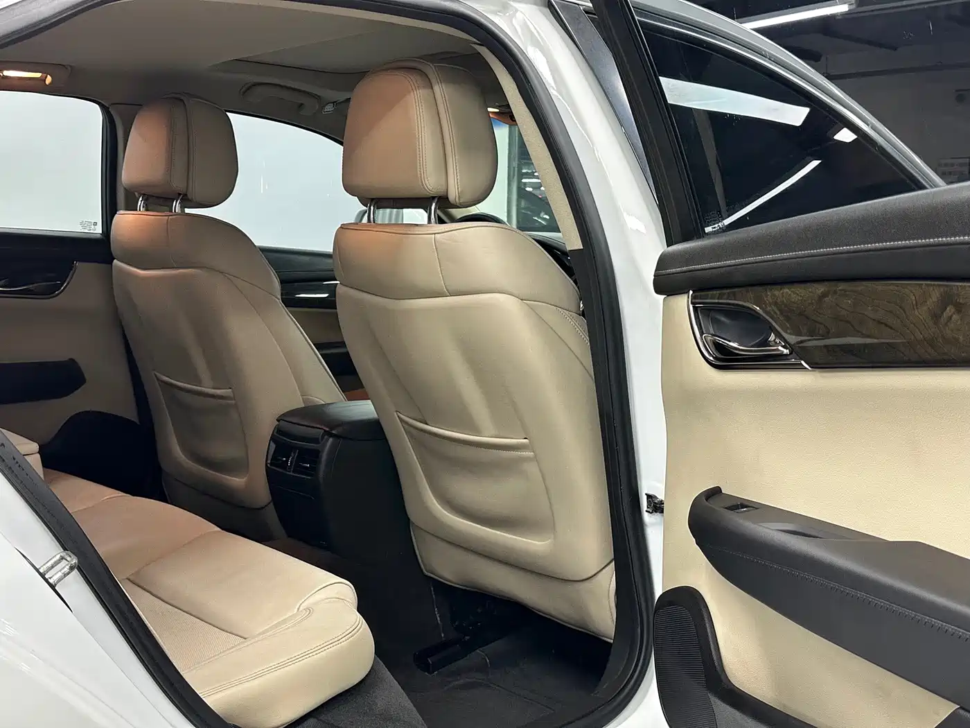 Cadillac ATS-L 2015 2014 28T Leading Model