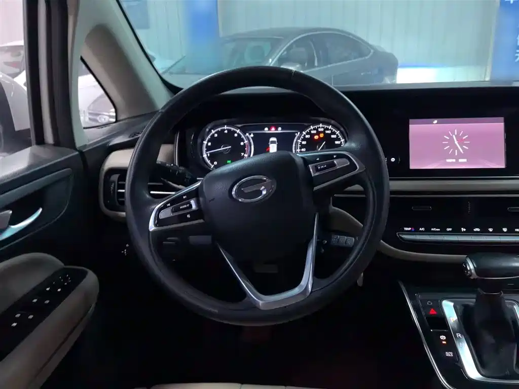 GAC Trumpchi Trumpchi M6 2019 270T DCT Elite Edition (7-seater) (China VI) фото 3