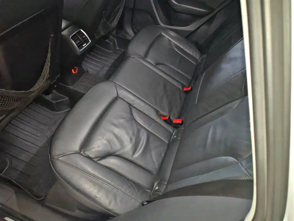 Audi Q3 2013 35 TFSI Comfort фото 17