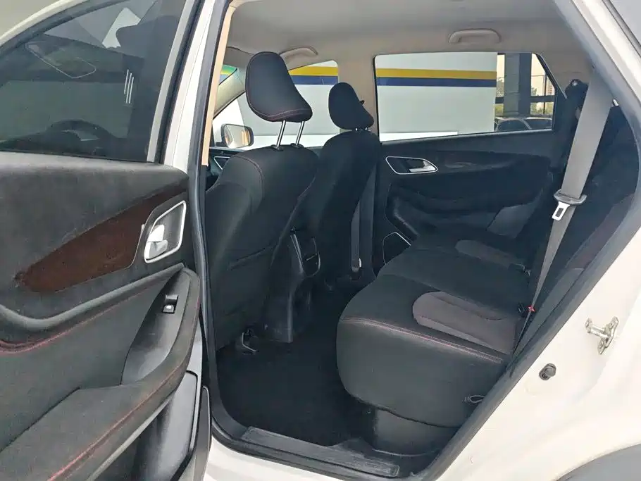 Baojun 560 2017 2016 1.8L Manual Value