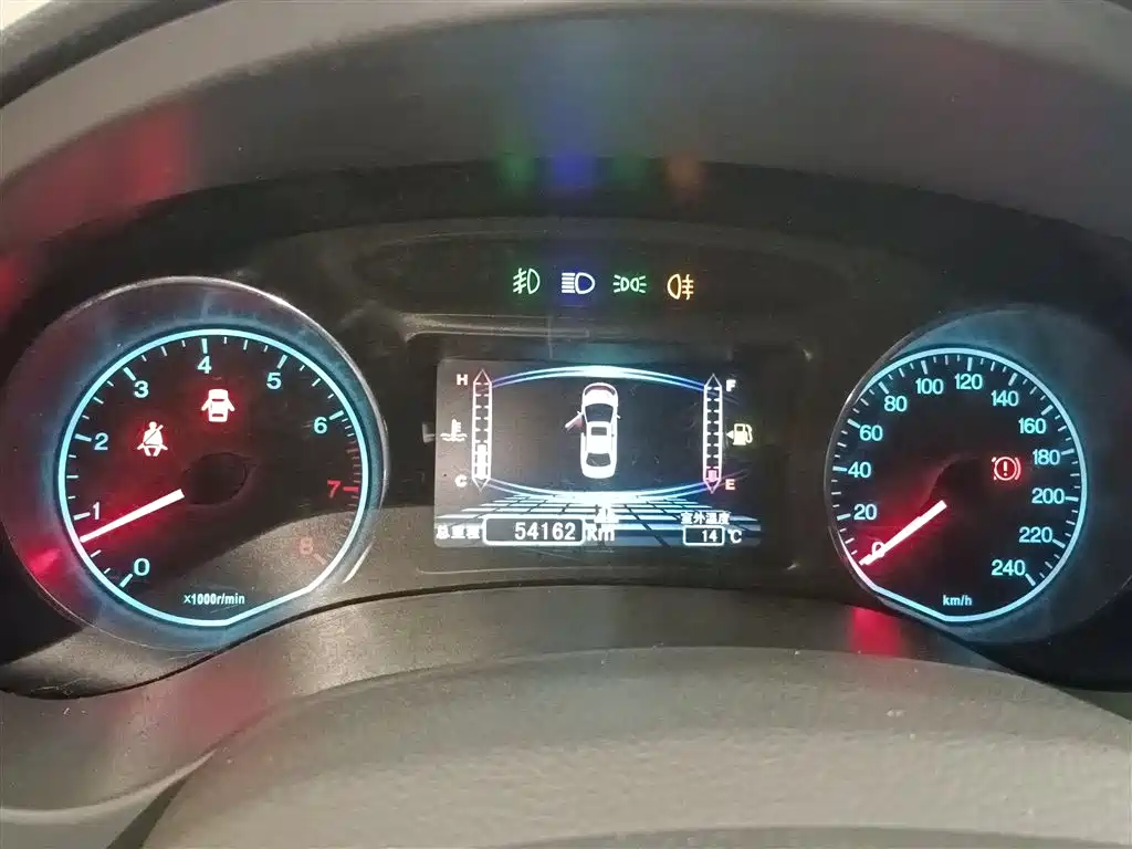 BYD Surui 2016 1.5L Manual Elite фото 12