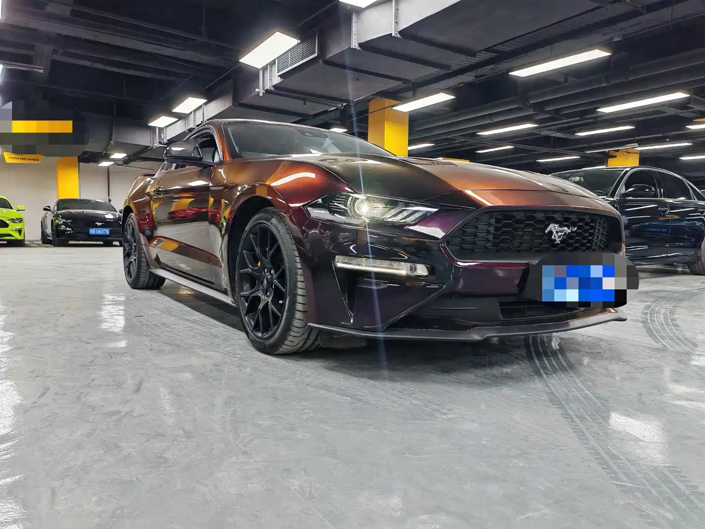 Фото 3 - Ford Mustang