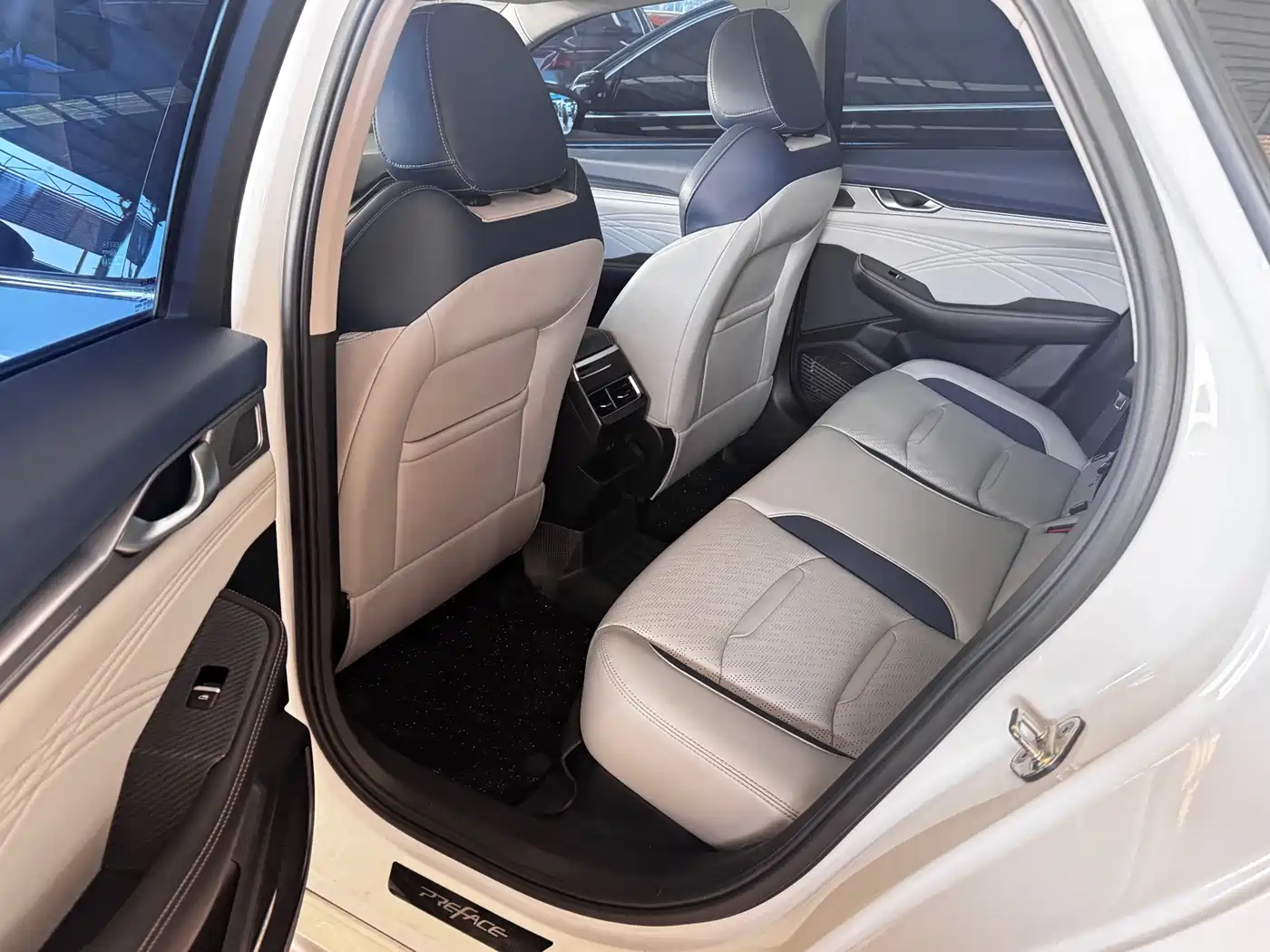 GEELY AUTOMOBILE XINGRUI