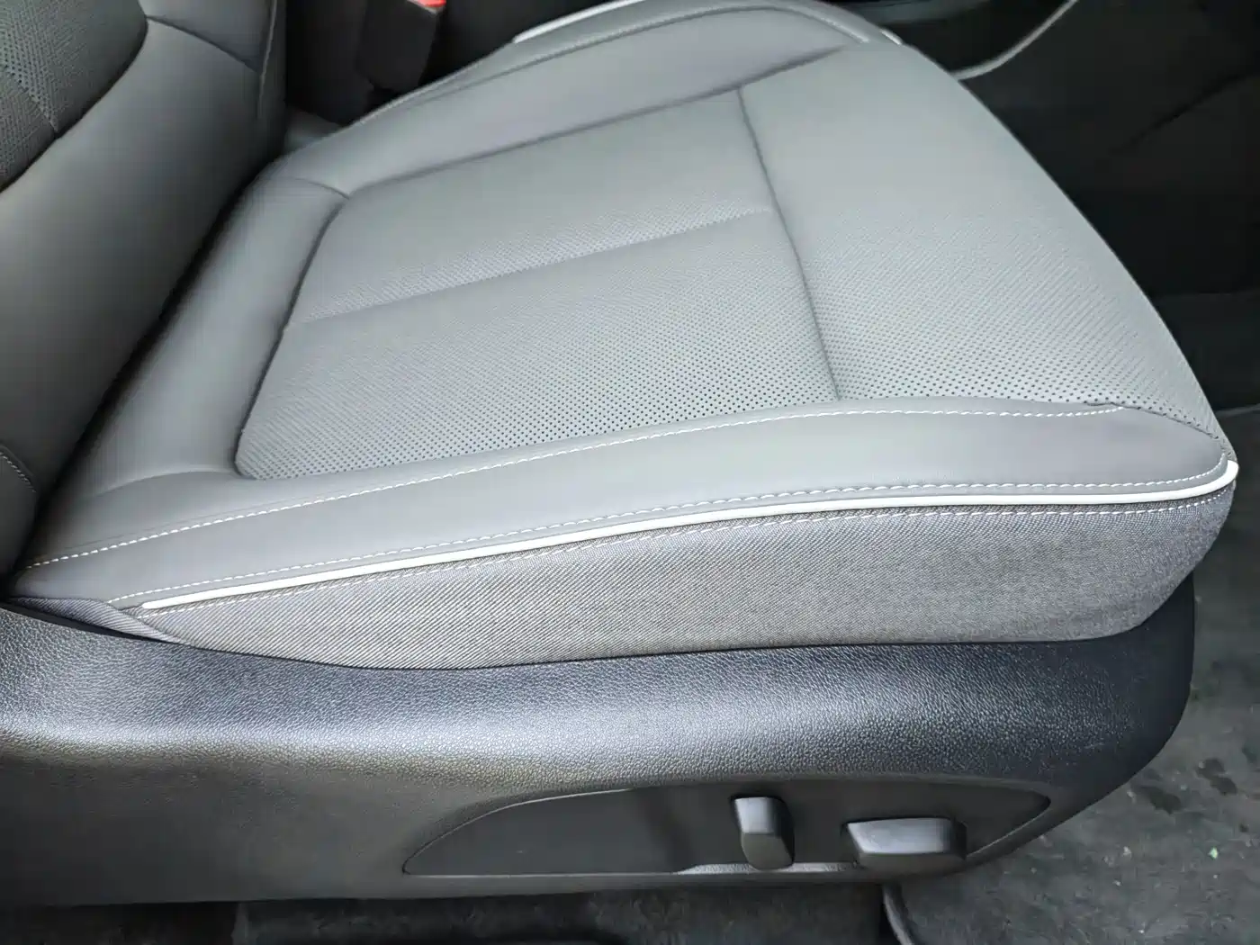 Buick E5 2025 2025 Model 620KM Premium Edition
