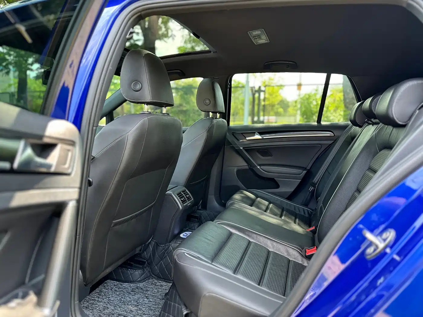 Volkswagen Golf (Import) 2018 2017 2.0TSI R