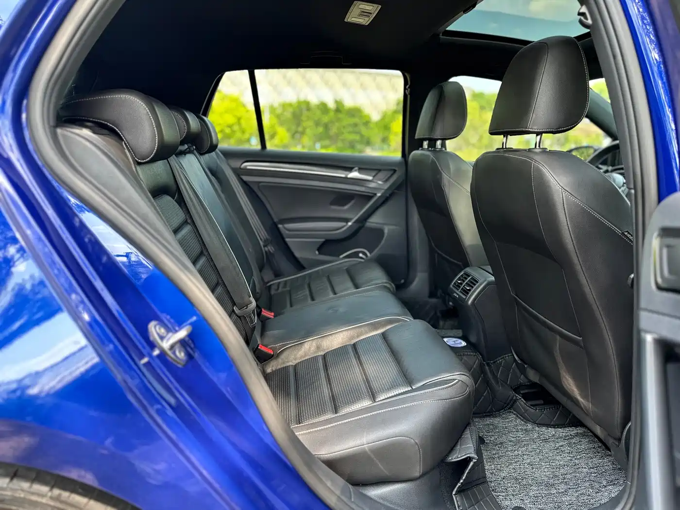 Volkswagen Golf (Import) 2018 2017 2.0TSI R