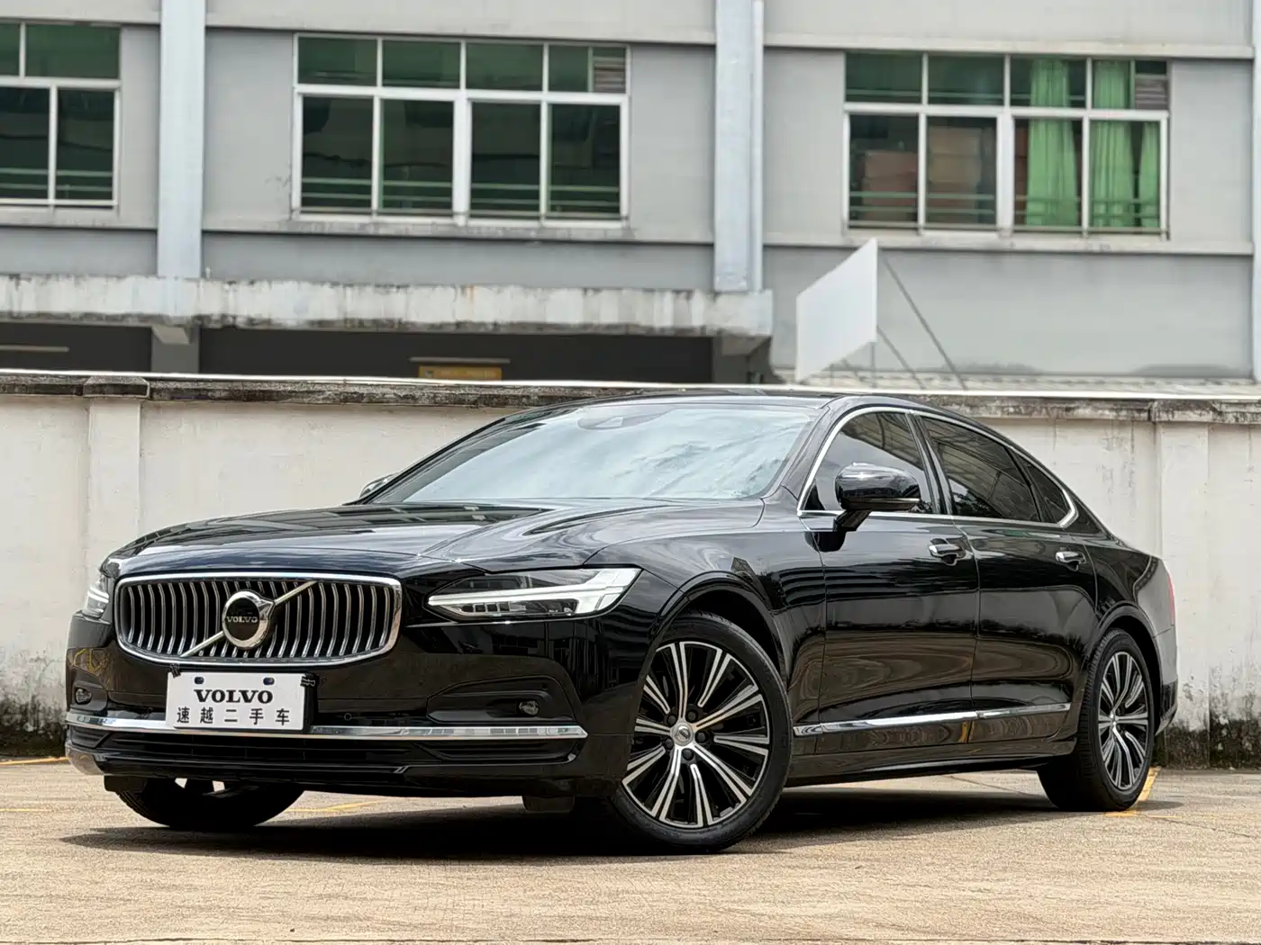 Volvo S90 2021 Model B5 Inscription Luxury Edition