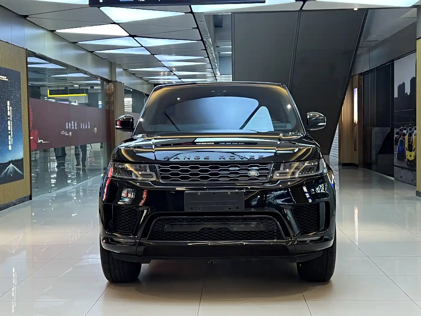 Land Rover Range Rover Sport PHEV 2018 Model P400e фото 2