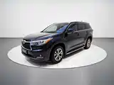 Фото 2 - Toyota Highlander