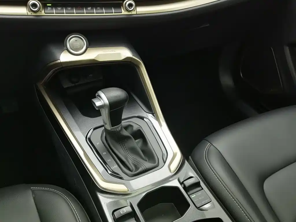 Photo 13 - Haval H6