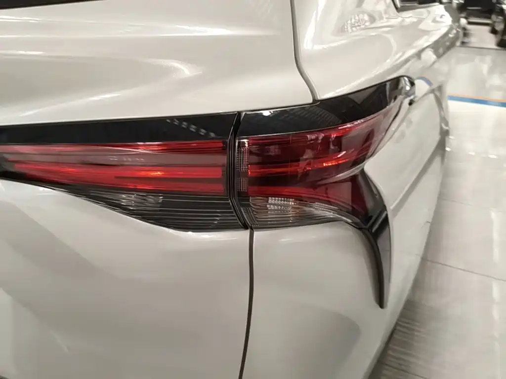 Toyota Sienna 2025 2024 2.5L Hybrid Comfort Edition