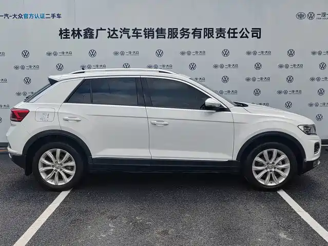 Volkswagen T-ROC 2019 230TSI DSG 2WD Progressive Type China V — фото 3