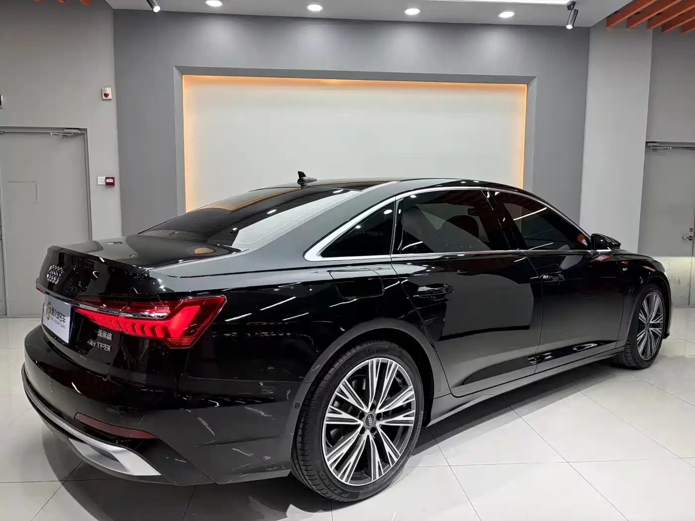 Audi A6L 2024 45 TFSI Premium Dynamic фото 4