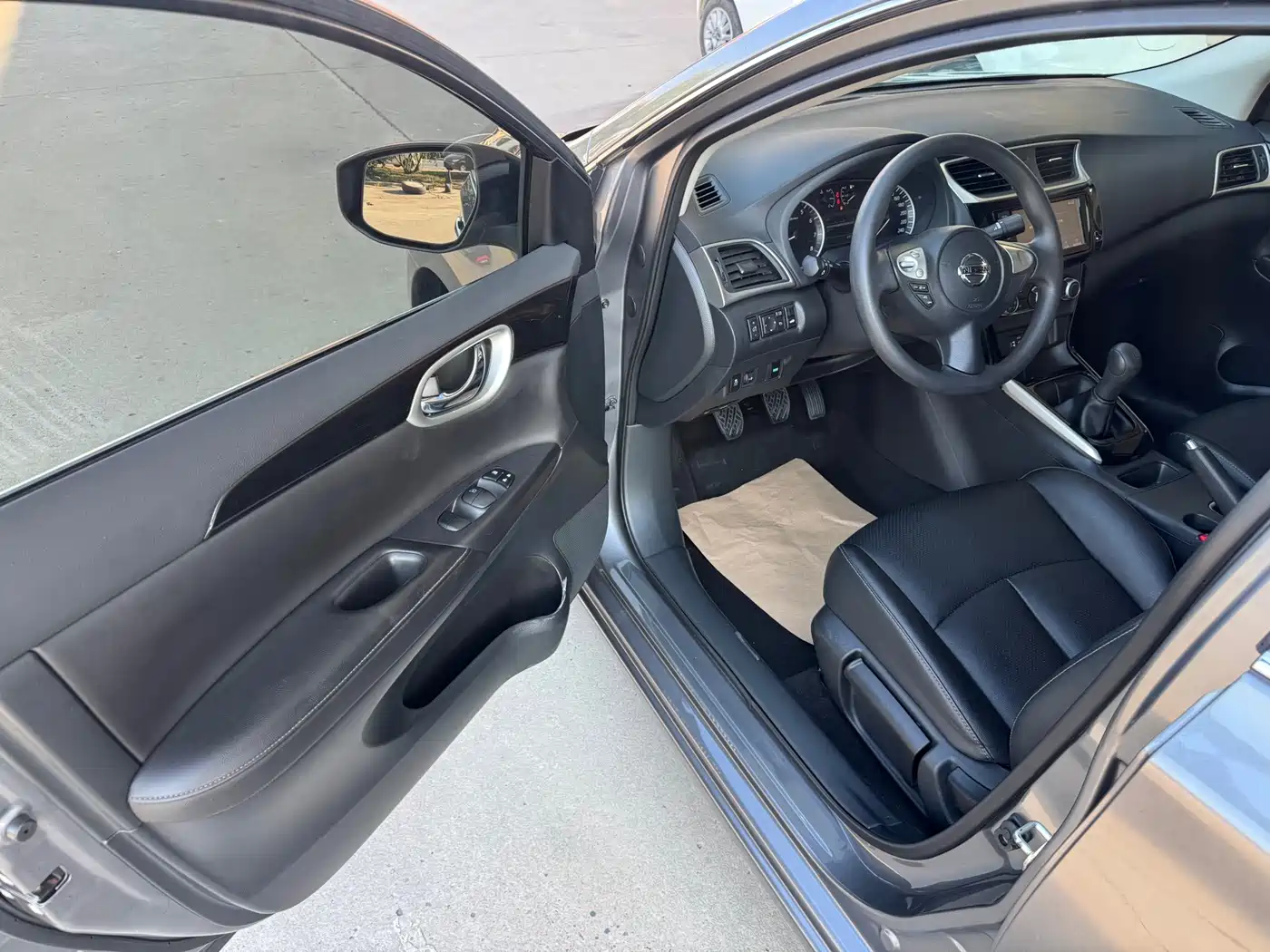 Nissan SYLPHY, миниатюра 5
