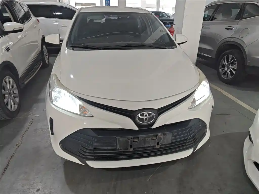 Toyota Vios 2017 1.5L CVT Pioneer фото 3