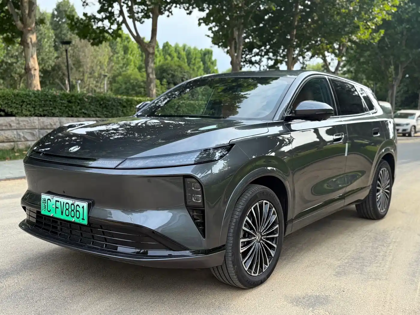 Dongfeng Aeolus L8 2026 2025 Plug-in Hybrid