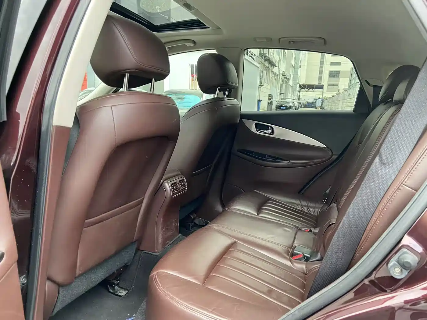 Infiniti QX50 (Import) 2014 2013 2.5L 2WD Prestige