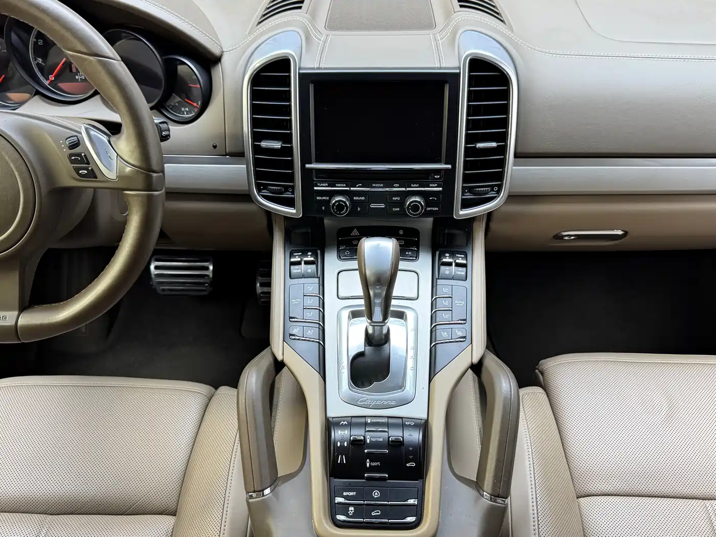 Porsche Cayenne 2011 Cayenne Turbo 4.8T фото 11
