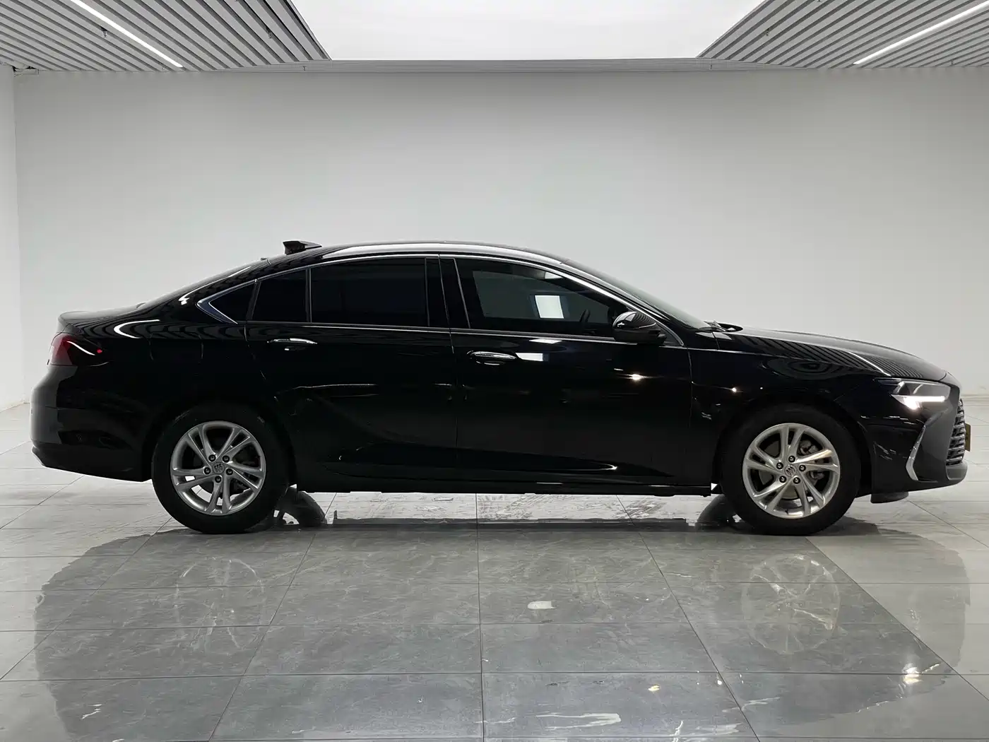 Buick Regal 2025 2024 Facelift 25T Super Enjoy Edition