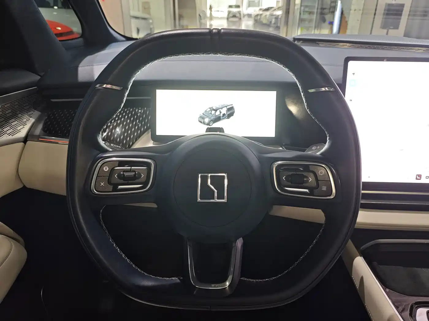 ZEEKR 009 2025 2024 6-seat Executive AWD 108kWh
