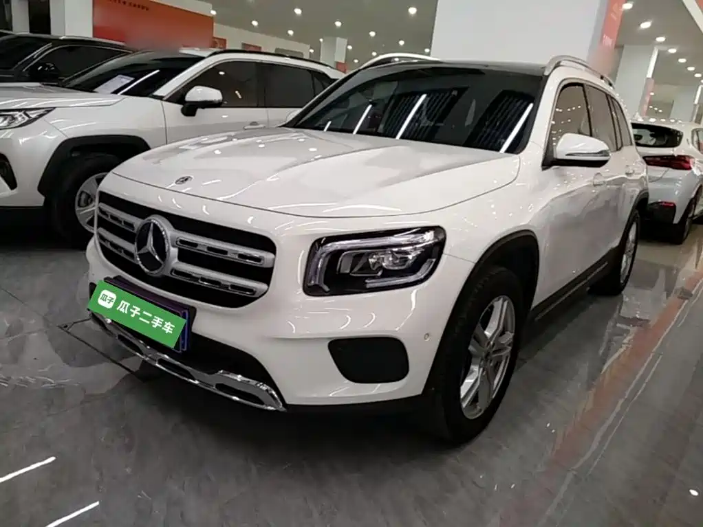 Фото 2 - Mercedes-Benz GLB