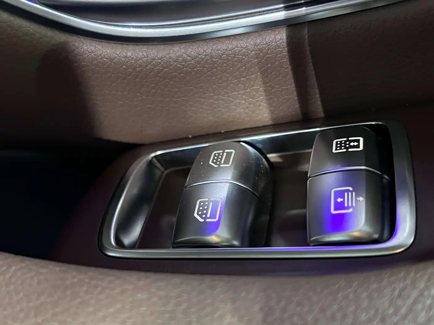 Mercedes-Benz E-Class 2023 E 300 L Sport Premium фото 11
