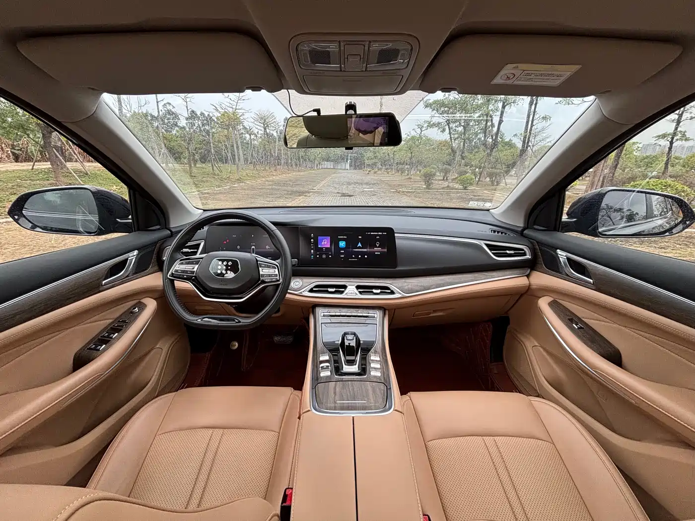 Landian E5 2024 2024 Glory Edition 100KM Comfort Type 7-Seater