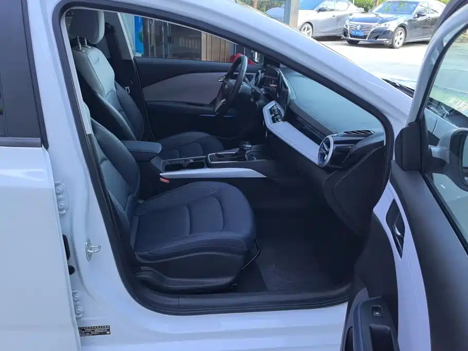 Chevrolet Monza 2024 2023 1.5L Dual-Clutch Enjoyment Edition