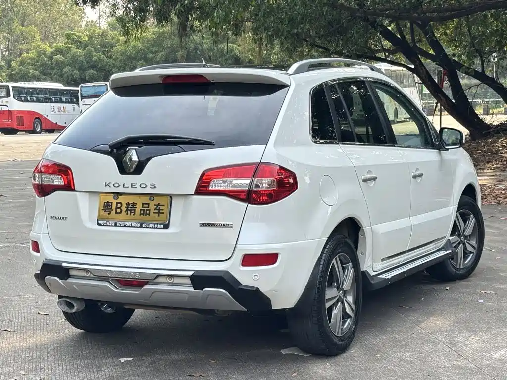 Renault Koleos (Import) 2014 2014 2.5L 2WD Comfort Edition