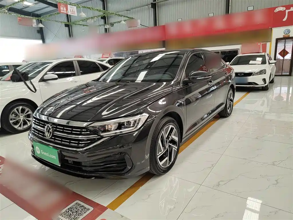 Volkswagen Sagitar 2024 300TSI DSG Surpass Edition