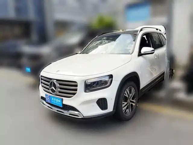 Mercedes-Benz GLB 2024 GLB 220 Dynamic — фото 1