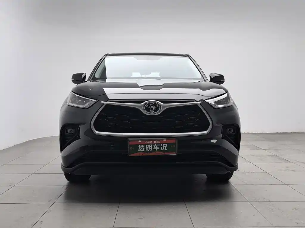 Фото 3 - Toyota Highlander