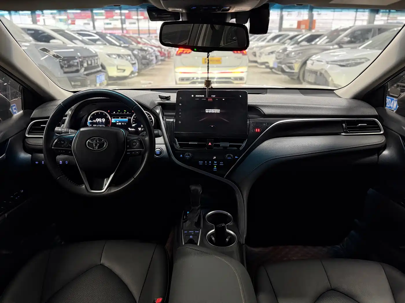 Toyota Camry 2021 2.5G Luxury Edition фото 9