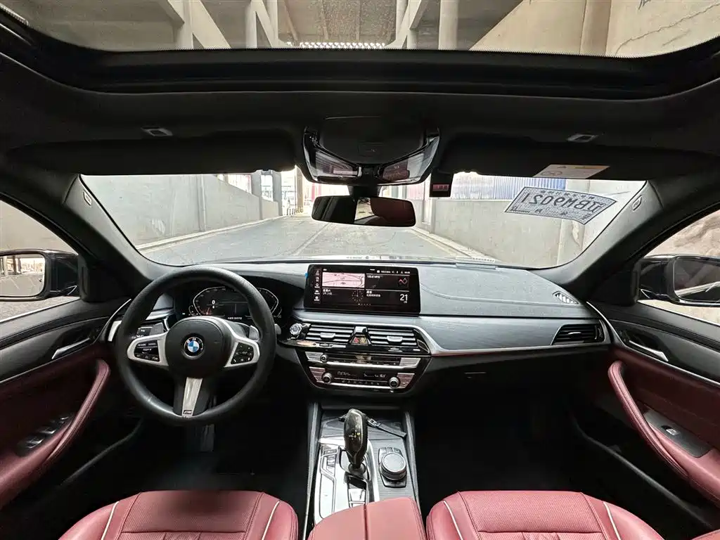 BMW 5-SERIES