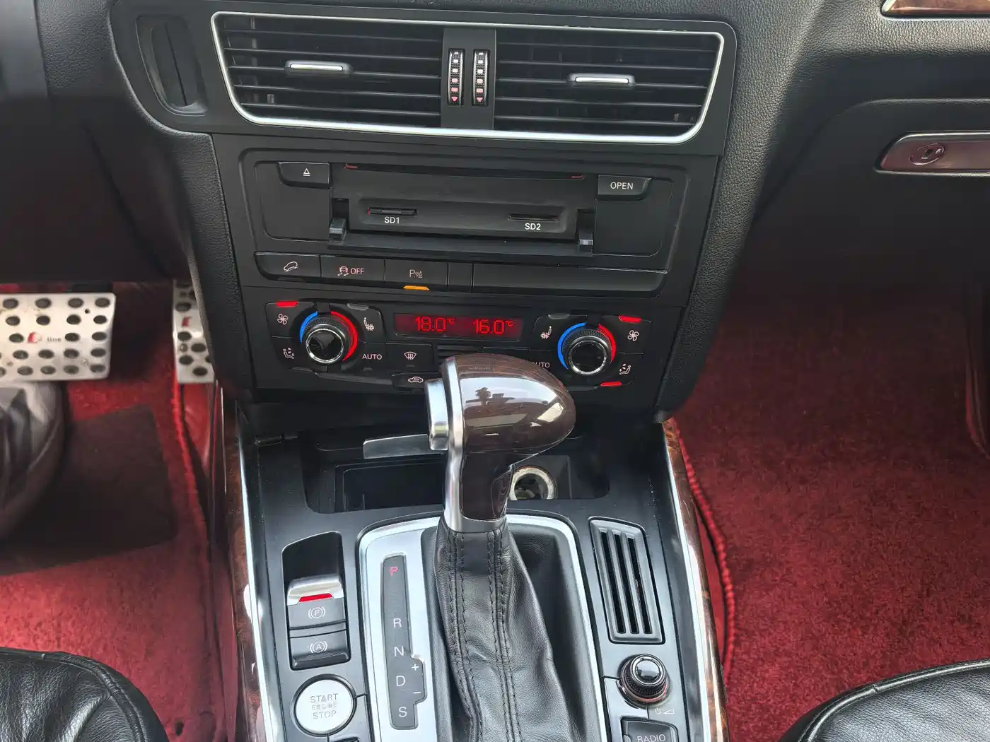 Audi Q5 2011 2.0TFSI Comfort фото 22
