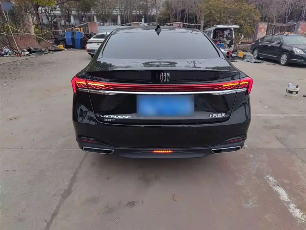 Buick LaCrosse 2023 28T Premium Edition фото 6