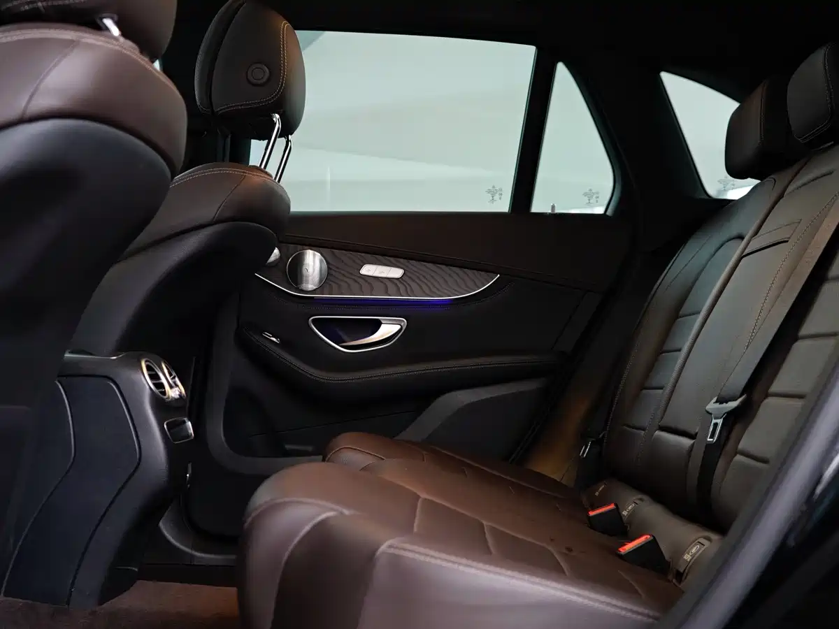 Mercedes-Benz GLC 2020 GLC 260 L 4MATIC Luxury фото 7
