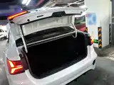 Фото 19 - Roewe i5