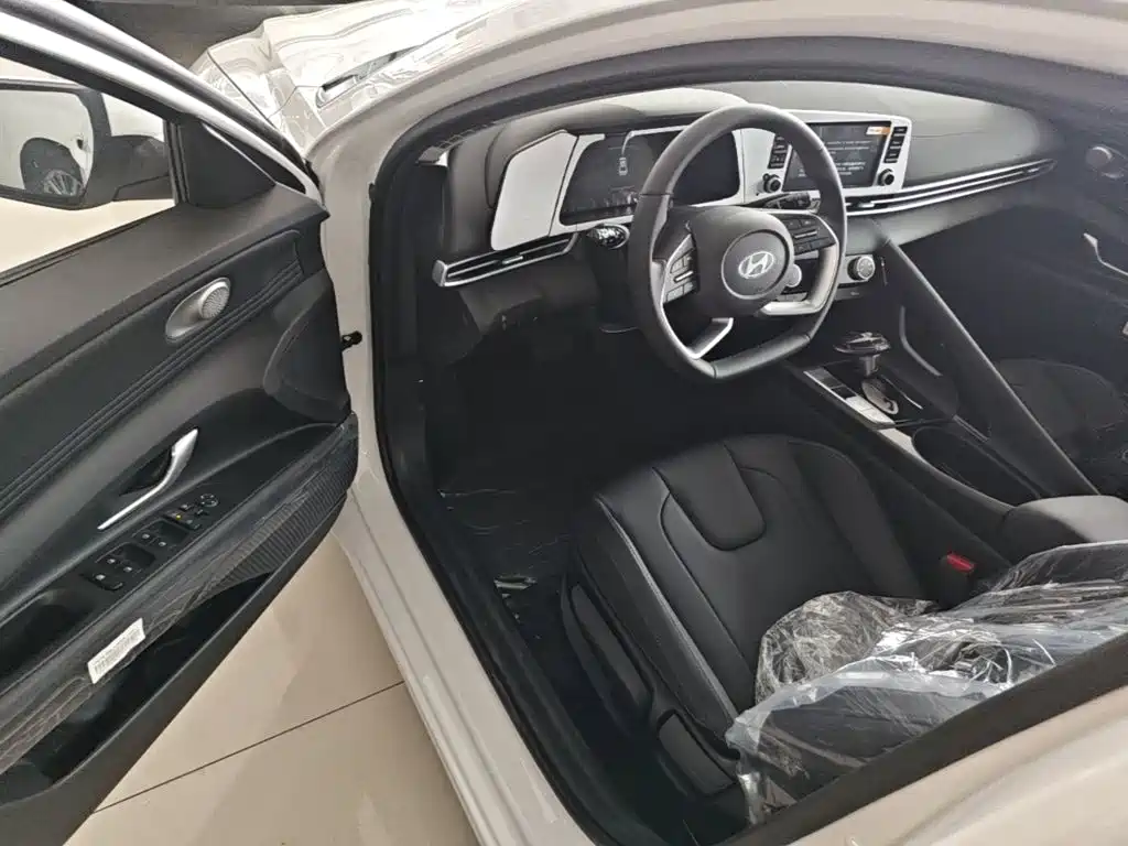 Hyundai Elantra 2026 2023 1.5L CVT GLX Elite Edition