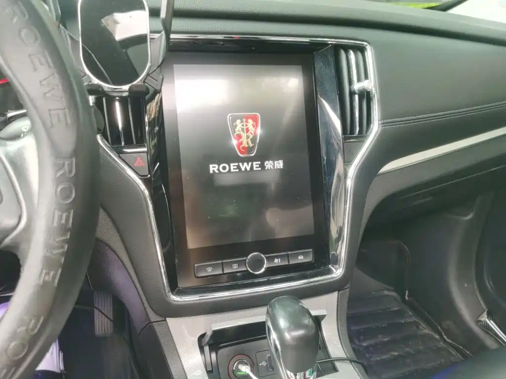 Фото 6 - Roewe RX5